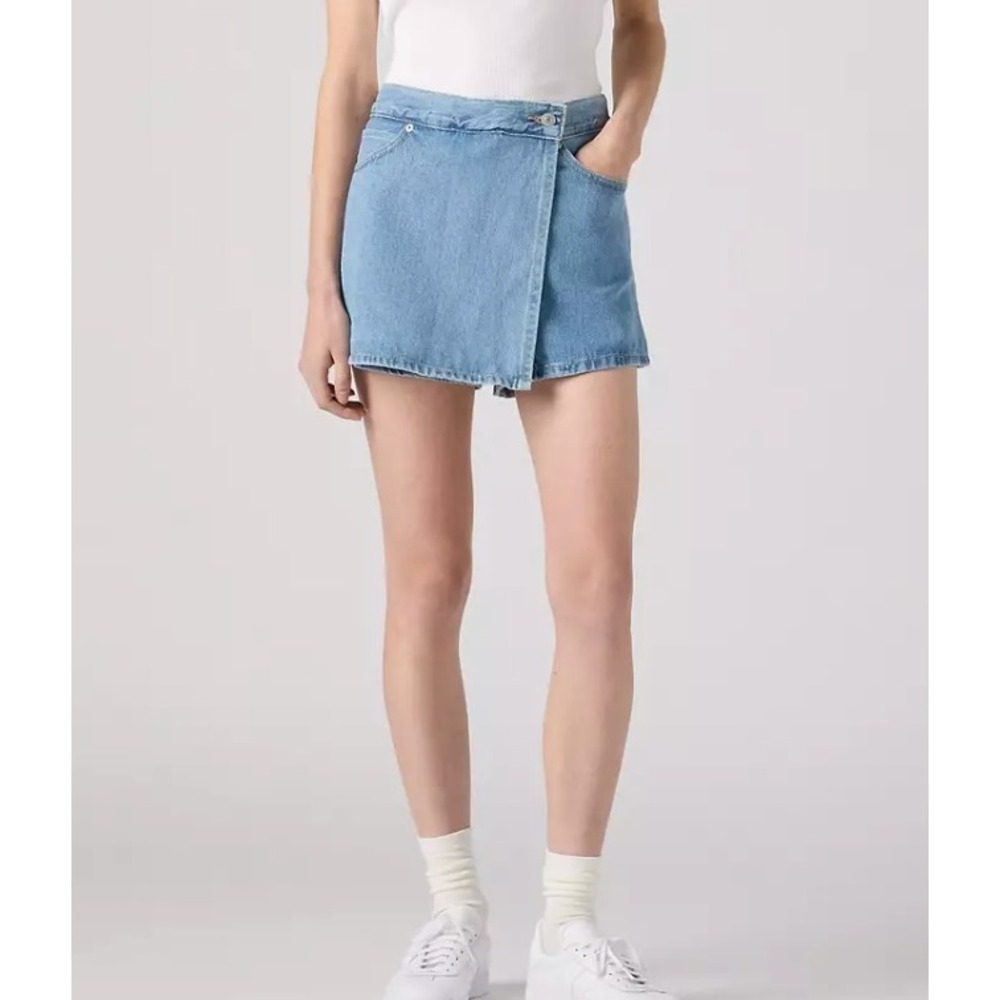 NEW Levis Premium Sz 25 Denim Jean Mini Skort Medium Wash High Rise Wrap Front